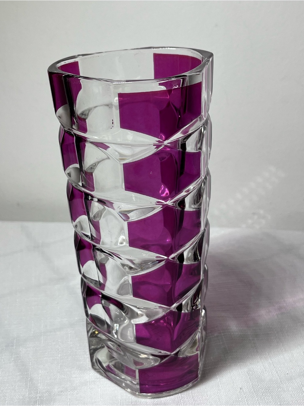 French Luminarc "Windsor" ruby red & clear faceted glass vase
vintage 1970s